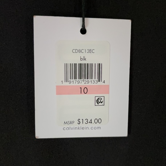 Calvin Klein - Picture 7 of 7